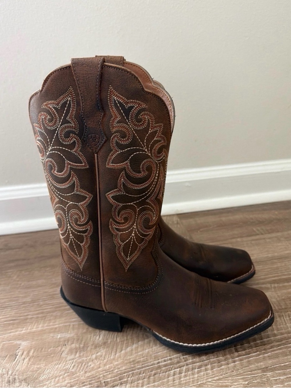 Ariat Brown Embroidered womens Western Boots